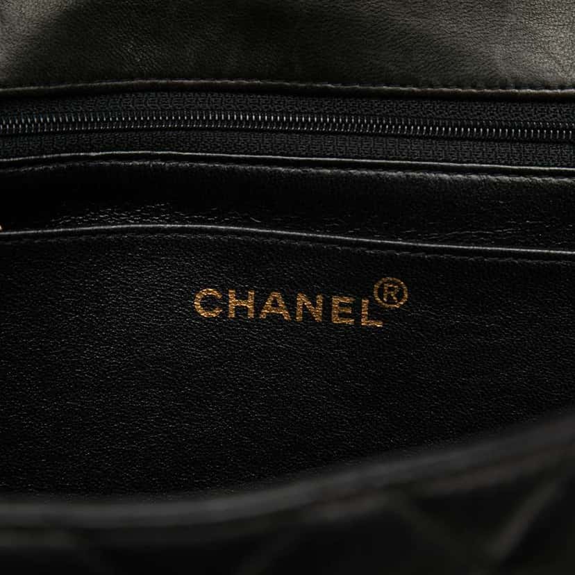 Chanel Jumbo Classic Lambskin Single Flap Black Leather Very good condition - Box View