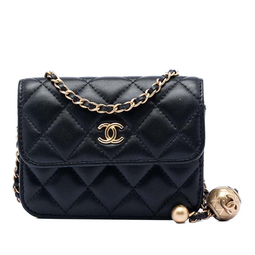 Chanel Mini Lambskin Pearl Crush Clutch with Chain Black Leather Good condition - Front View