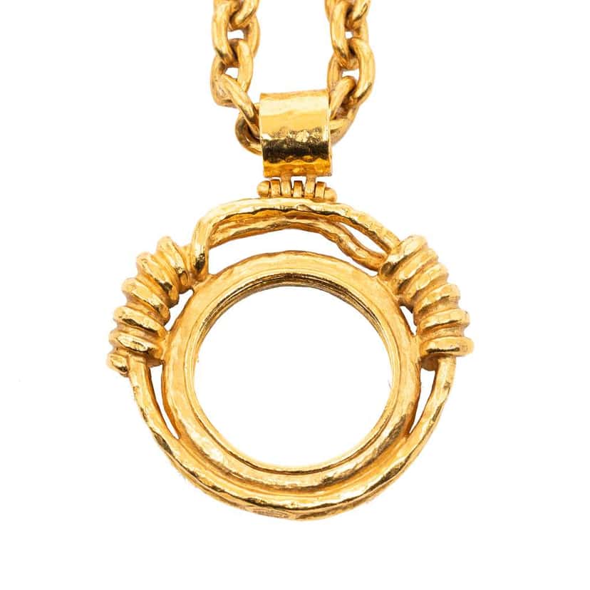 Chanel CC Gold Plated Round Mirror Pendant Necklace Gold Metal Good condition - Back View
