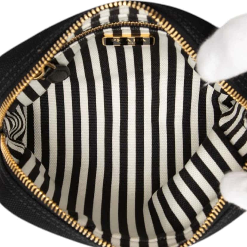 Prada Canvas Canapa Logo Pouch Black Canvas Good condition - Model View