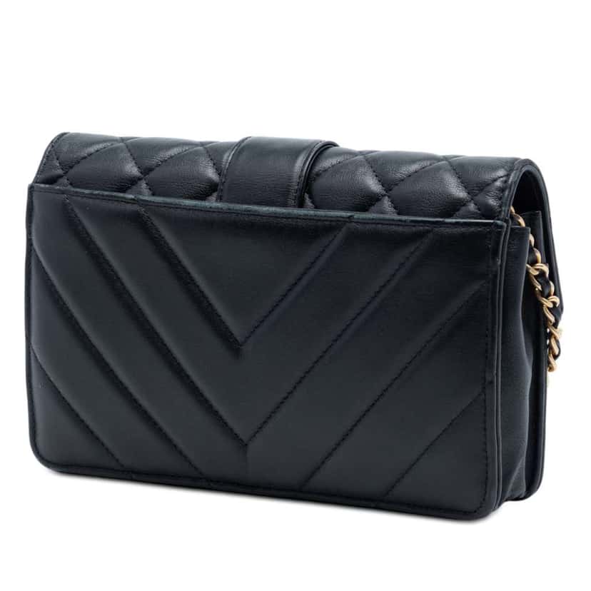 Chanel Mixed Quilt Calfskin Golden Class Wallet on Chain Black Leather Very good condition - Back View