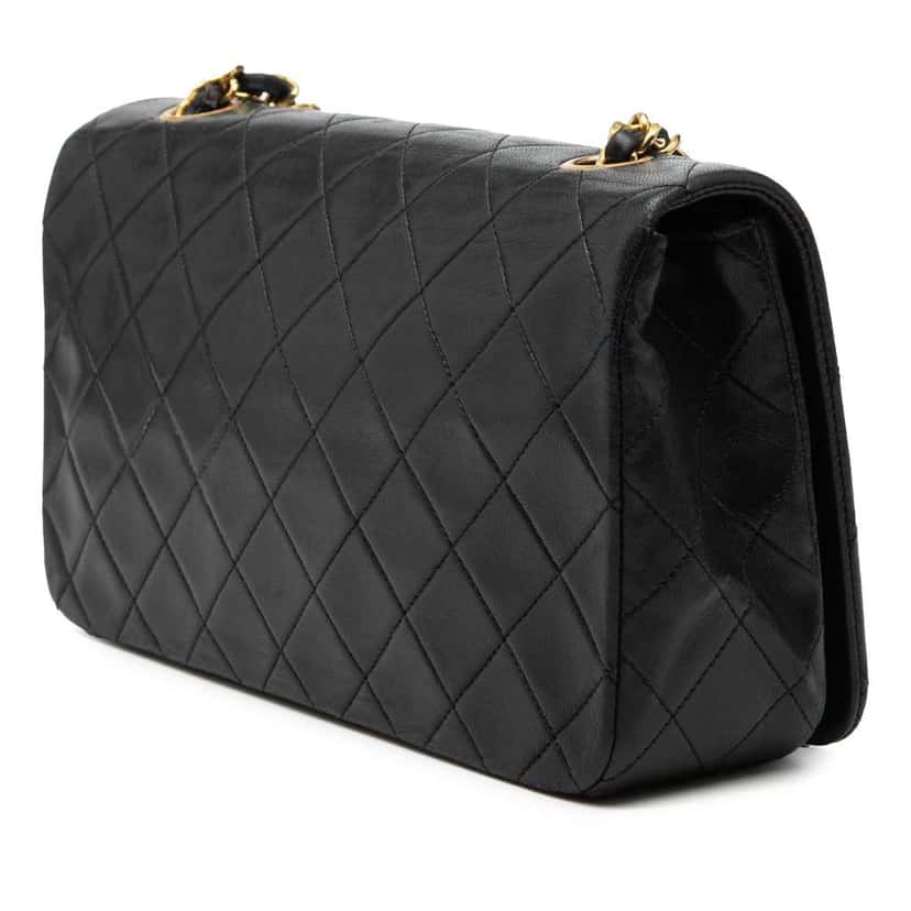 Chanel Medium Quilted Lambskin Full Flap Black Leather Very good condition - Back View