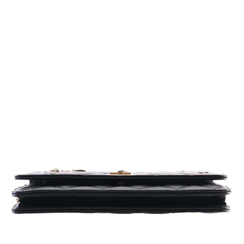 Chanel Quilted Aged Calfskin Reissue 2.55 Lucky Charms Wallet On Chain Black Leather Good condition - Box View