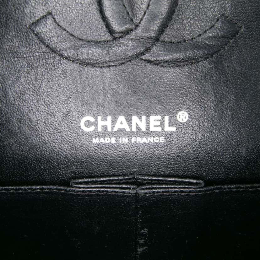 Chanel Medium Classic Caviar Double Flap Black Leather Good condition - Box View