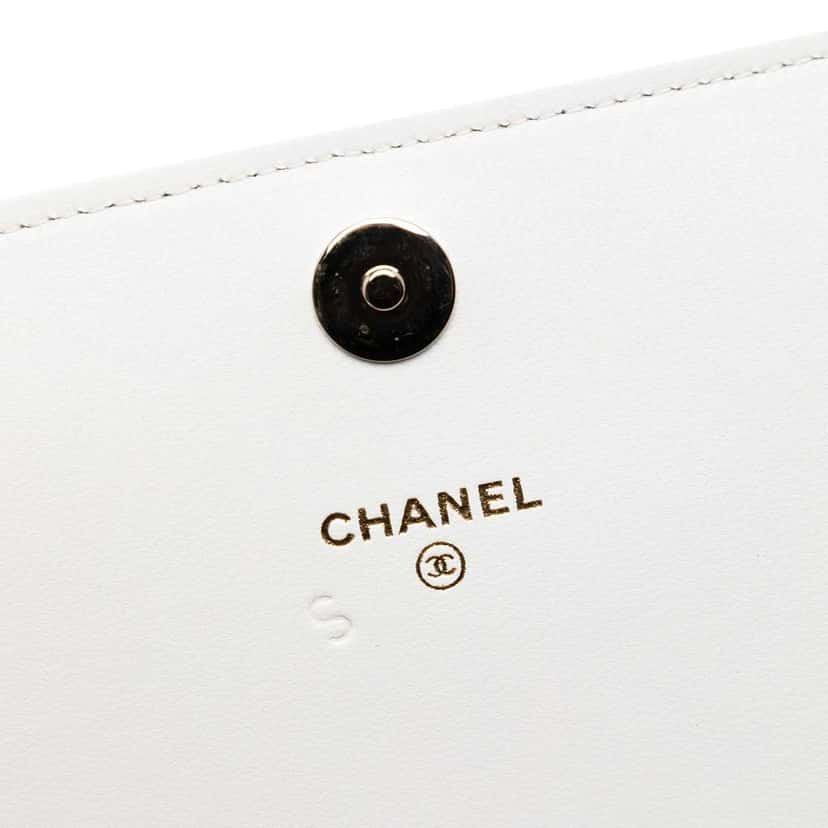 Chanel Quilted Lambskin Book Wallet On Chain Black Leather Very good condition - Box View