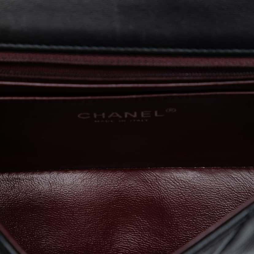 Chanel Mini Rectangular Classic Lambskin Single Flap Black Leather Good condition - Model View