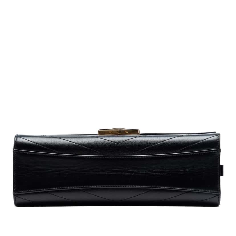 Chanel CC Chevron Calfskin Medal Flap Black Leather Very good condition - Inside View