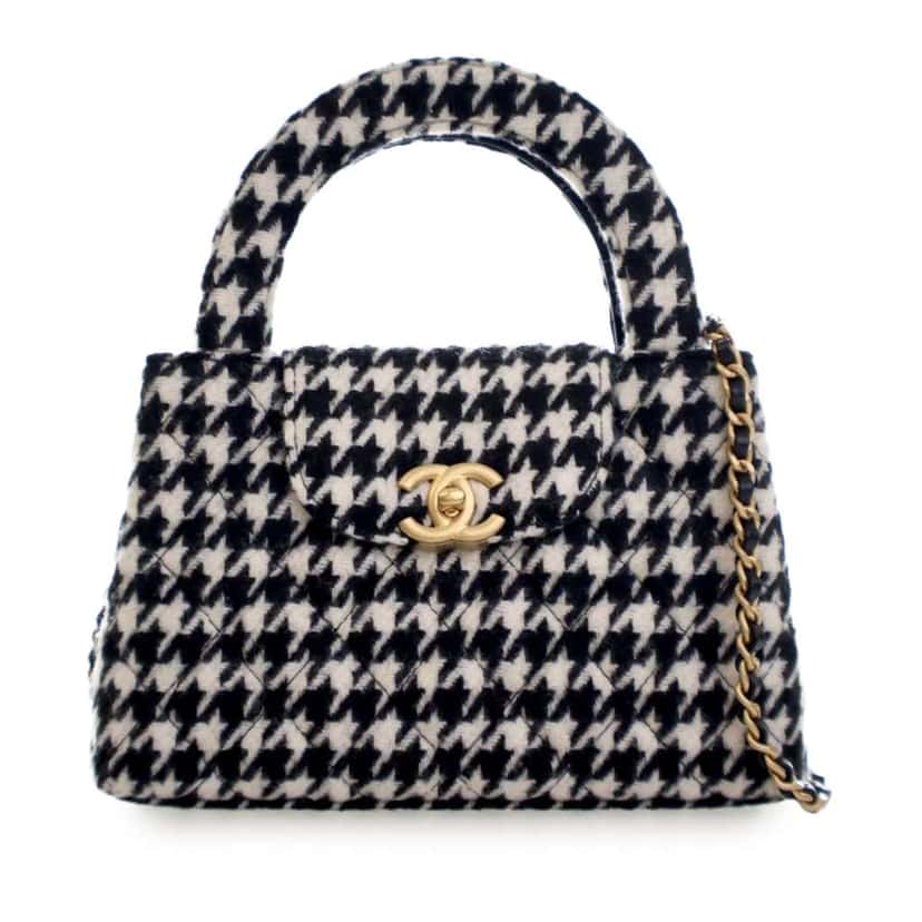 Chanel Nano Quilted Houndstooth Tweed Kelly Shopper Bag Black Tweed Never worn - Front View