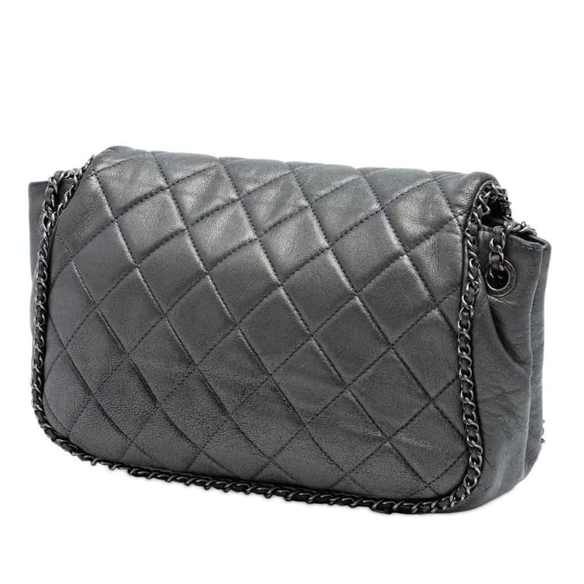 Chanel Small Quilted Calfskin CC Enchained Accordion Flap Grey Leather Very good condition - Back View