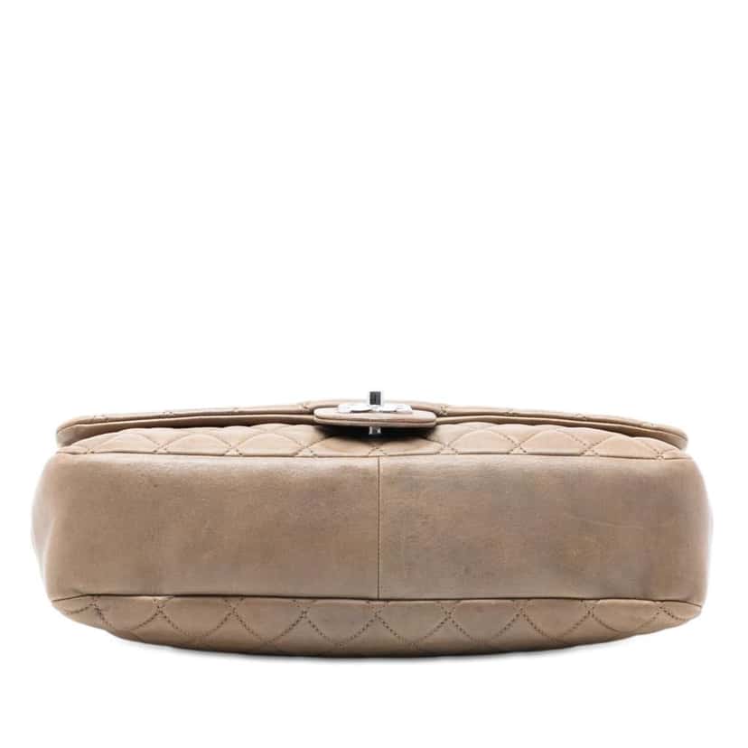 Chanel Jumbo Quilted Lambskin Coco Rain Flap Brown Leather Very good condition - Inside View