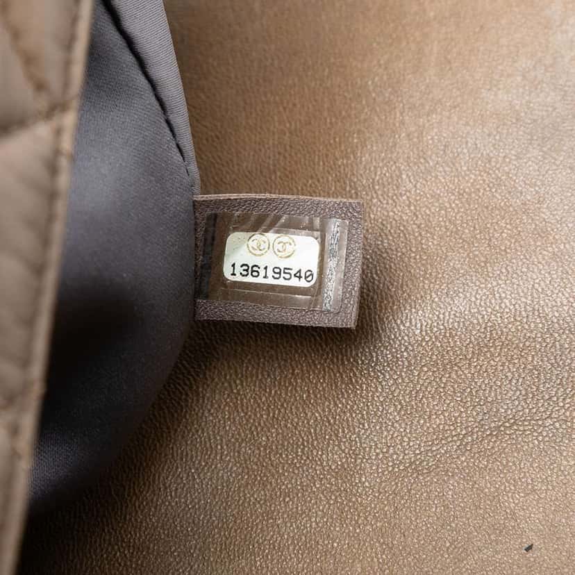 Chanel Jumbo Quilted Lambskin Coco Rain Flap Brown Leather Very good condition - Box View