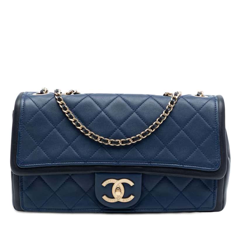 Chanel Medium Bicolor Calfskin Graphic Flap Blue Leather Very good condition - Front View
