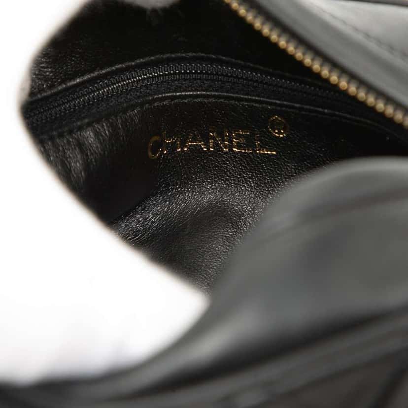 Chanel Mini CC Quilted Lambskin Tassel Camera Bag Black Leather Very good condition - Box View