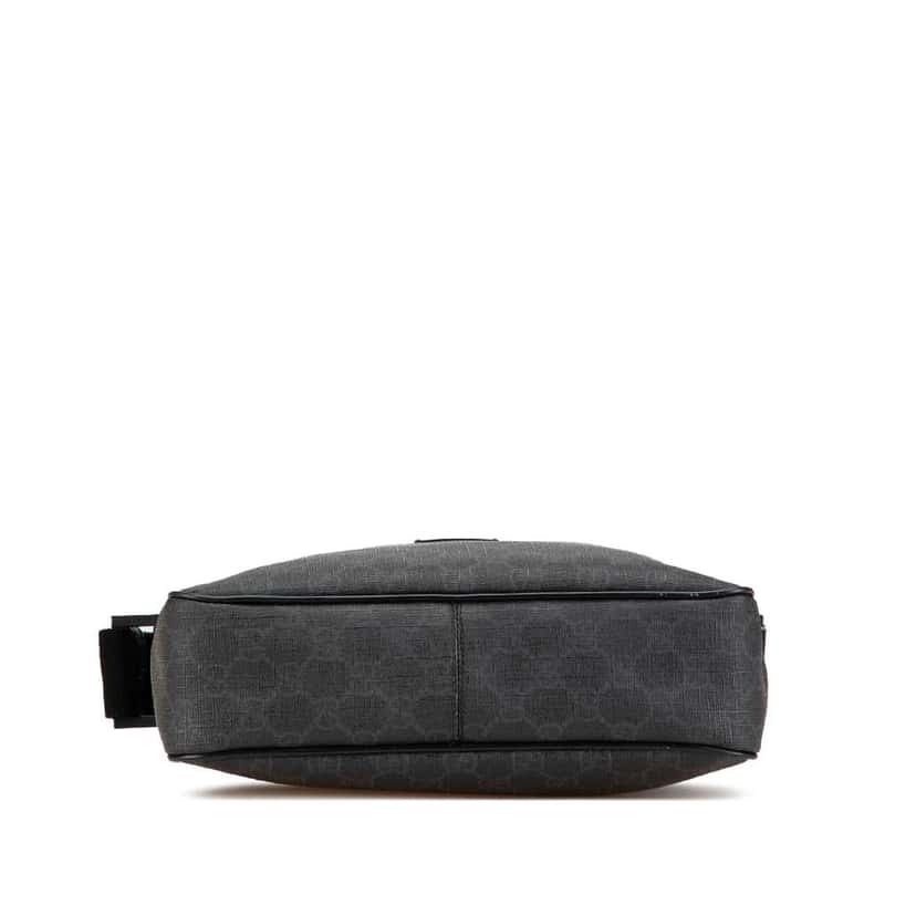 Gucci GG Supreme Crossbody Black Canvas Very good condition - Inside View