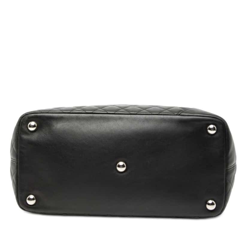 Chanel Large Quilted Calfskin Cambon Ligne Tote Black Leather Very good condition - Inside View