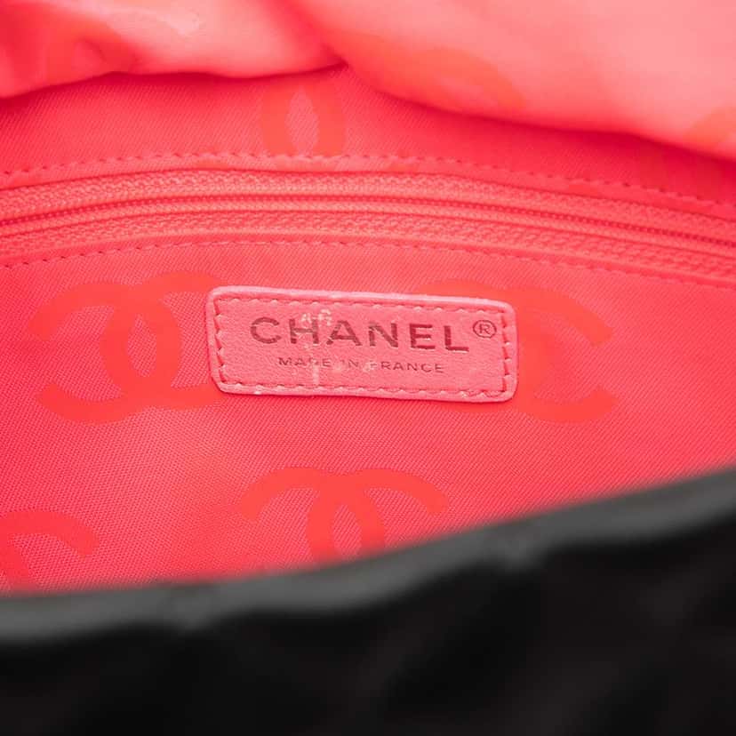 Chanel Large Quilted Calfskin Cambon Ligne Tote Black Leather Very good condition - Box View