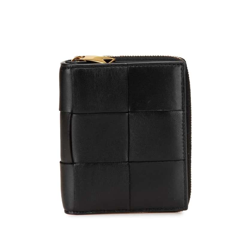 Bottega Veneta Lambskin Maxi Intreccio Cassette Bifold Zip Wallet Black Leather Very good condition - Front View