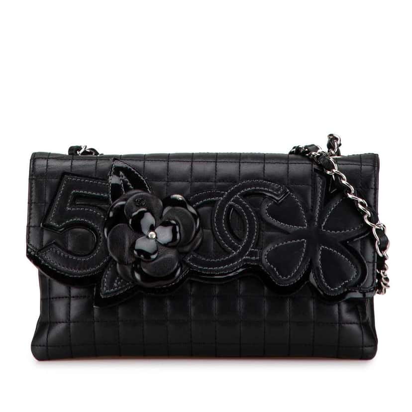 Chanel Choco Bar Calfskin Camellia No. 5 CC Shoulder Bag Black Leather Good condition - Front View