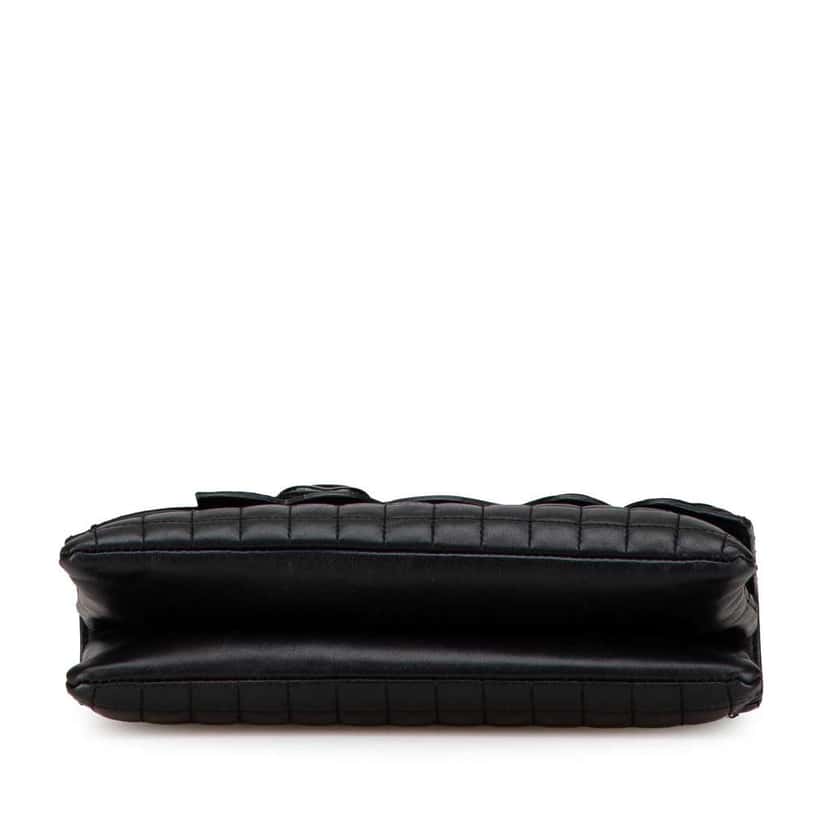 Chanel Choco Bar Calfskin Camellia No. 5 CC Shoulder Bag Black Leather Good condition - Inside View