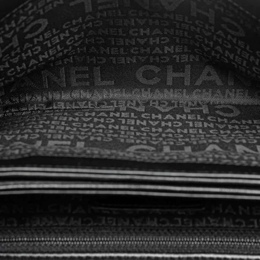 Chanel Choco Bar Calfskin Camellia No. 5 CC Shoulder Bag Black Leather Good condition - Box View