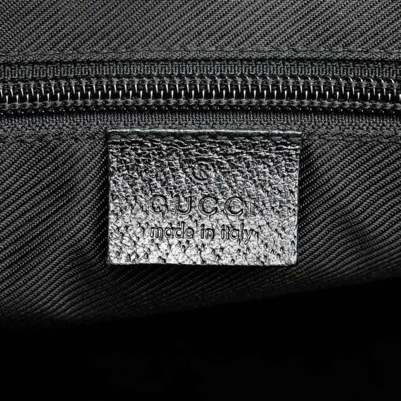 Gucci GG Canvas Crossbody Black Canvas Good condition - Box View