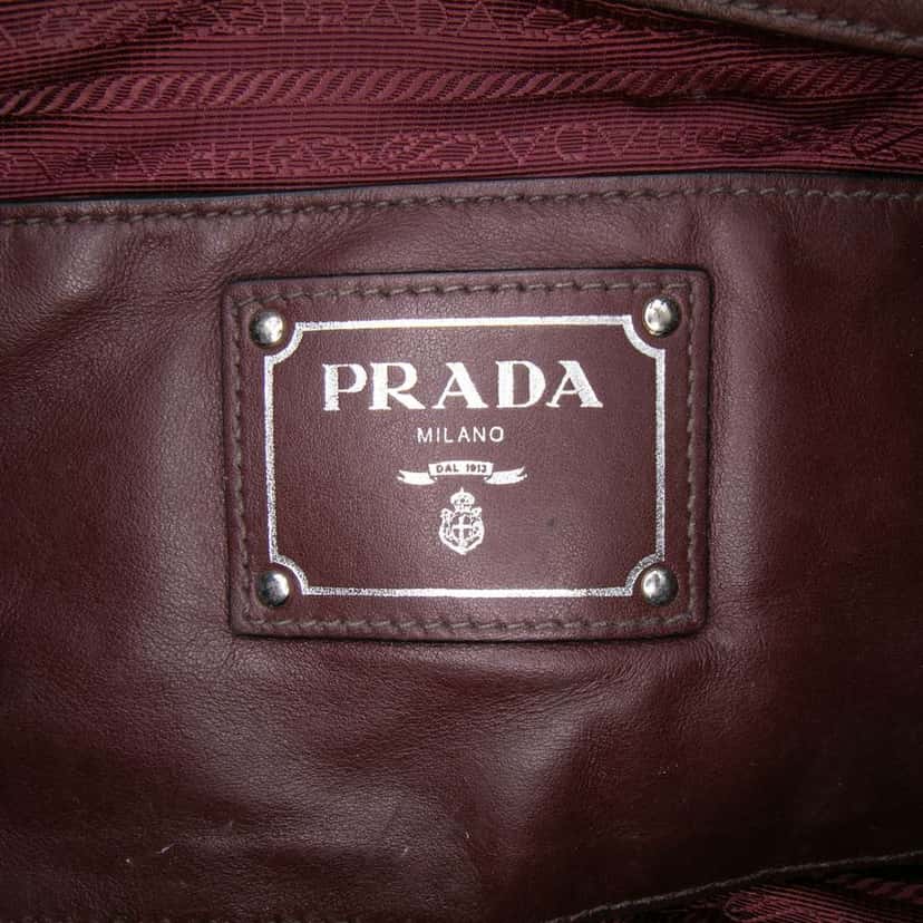 Prada Soft Calf Convertible Shopper Tote Red Leather Good condition - Box View