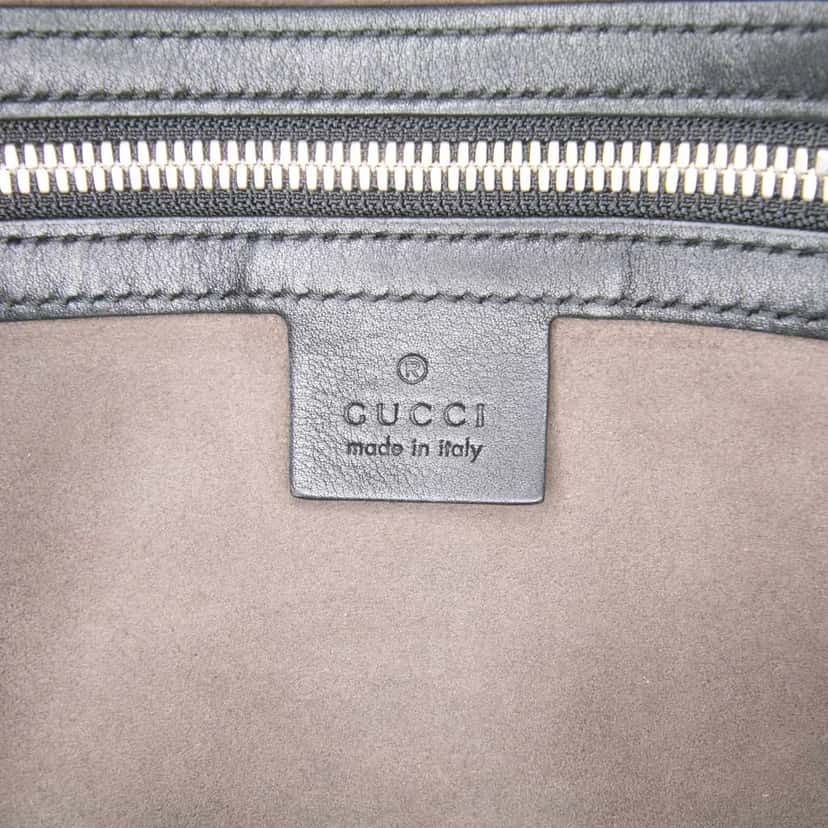 Gucci Guccissima Wristlet Clutch Black Leather Good condition - Box View