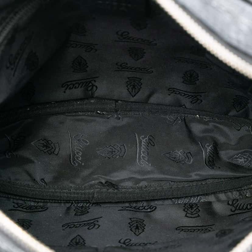 Gucci Guccissima Crossbody Black Leather Very good condition - Model View