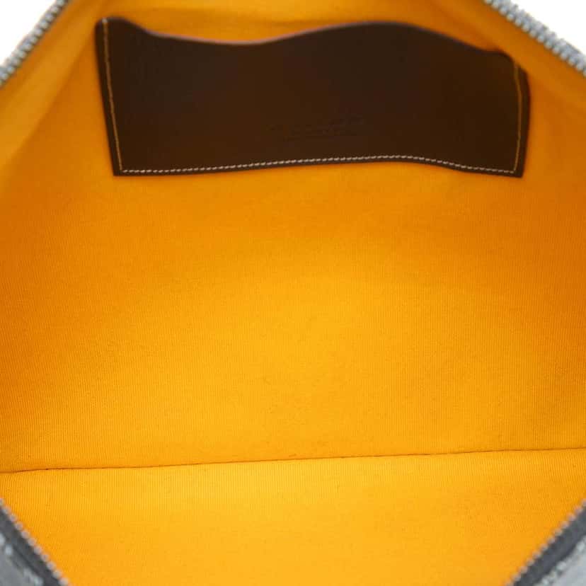 Goyard Goyardine Senat MM Grey Canvas Very good condition - Model View