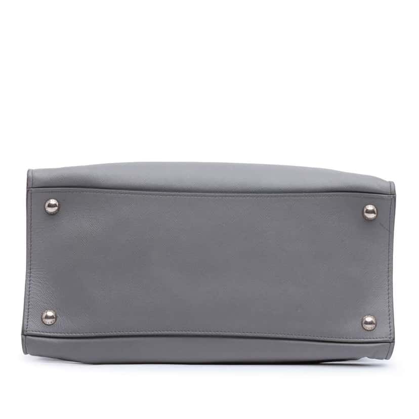Prada Saffiano Soft Triple Pocket Tote Grey Leather Very good condition - Inside View