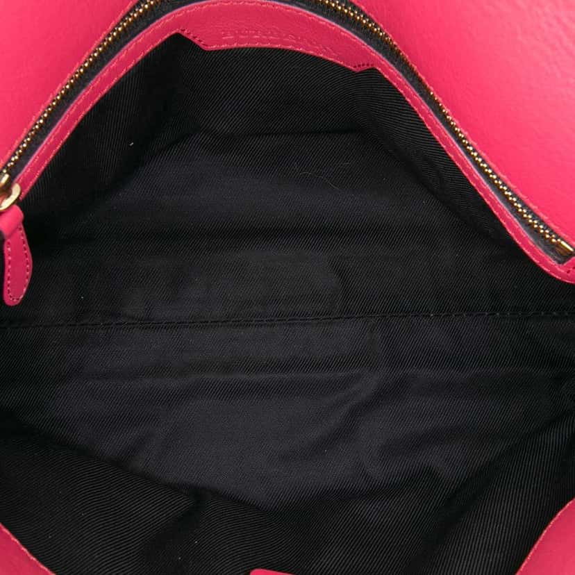 Burberry Haymarket Check Canvas Leah Crossbody Brown Canvas Very good condition - Model View