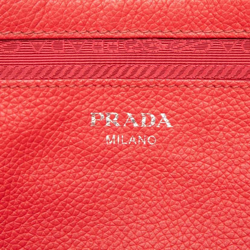 Prada Vitello Daino Tote Red Leather Very good condition - Box View