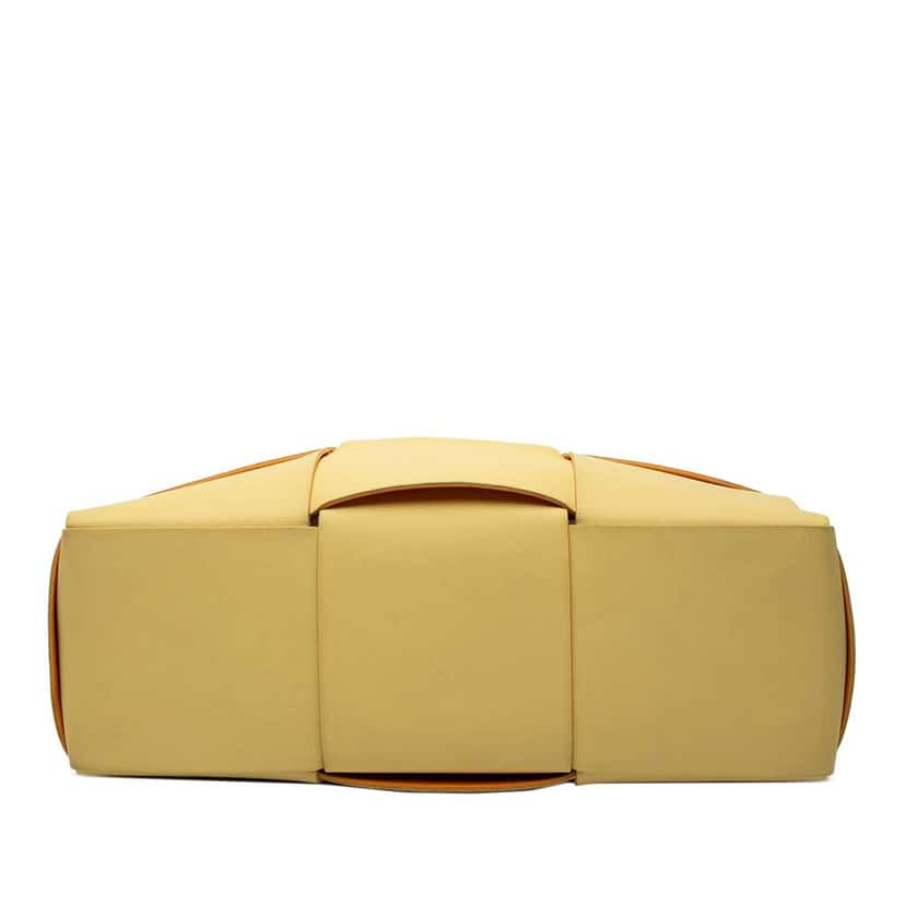 Bottega Veneta Medium Nappa Maxi Intrecciato Arco Tote Yellow Leather Very good condition - Inside View
