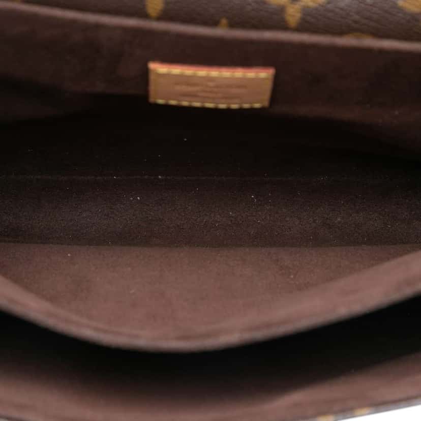 Louis Vuitton Monogram Pochette Metis Brown Very good condition - Model View