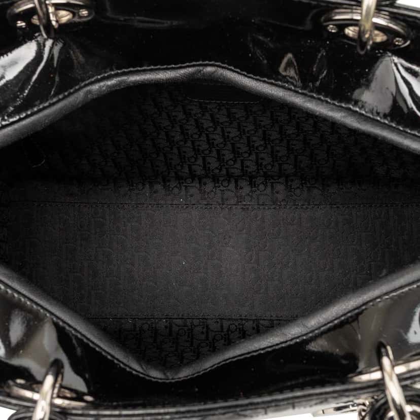 Dior Large Patent Cannage Lady Dior Black Leather Very good condition - Model View