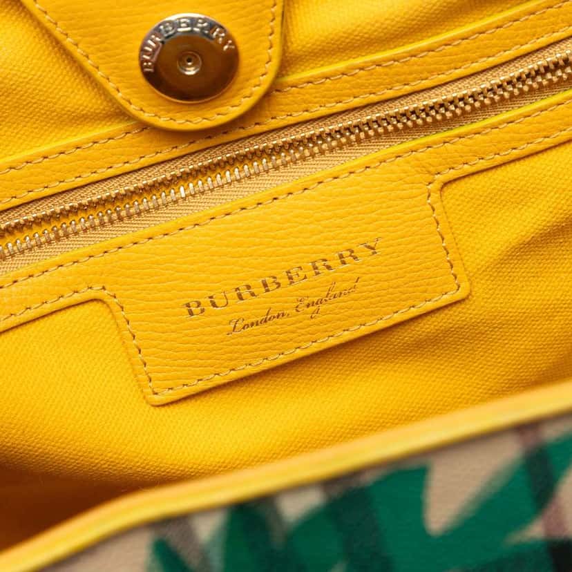 Burberry Small Haymarket Check Floral Print Coated Canvas Canterbury Tote Brown Canvas Very good condition - Box View