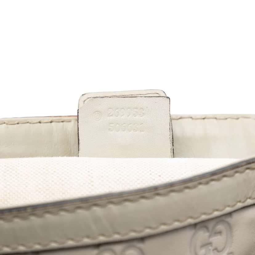 Gucci Guccissima Scarlett Tote White Leather Very good condition - Box View