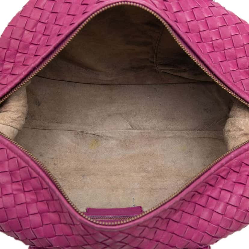 Bottega Veneta Nappa Intrecciato Montaigne Boston Bag Purple Leather Good condition - Model View