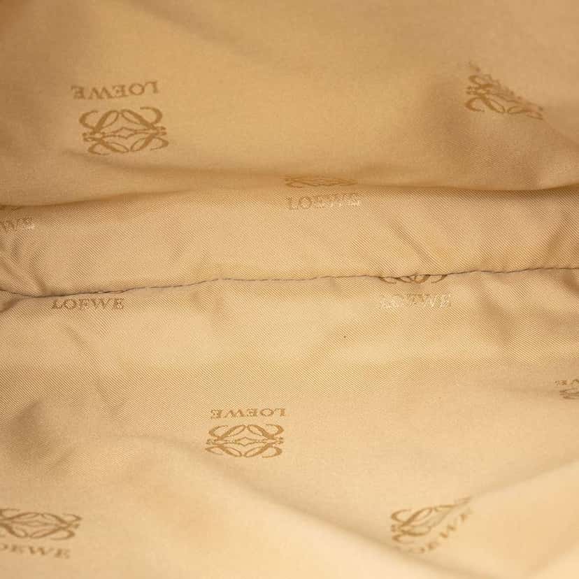 Loewe Leather Anagram Tote Yellow Leather Very good condition - Model View