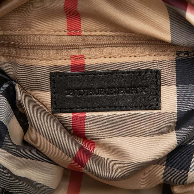 Burberry Nylon Packable Buckleigh Tote Black Very good condition - Box View