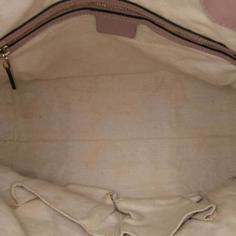 Gucci Medium Guccissima Bree Fold Over Tote Pink Leather Very good condition - Model View