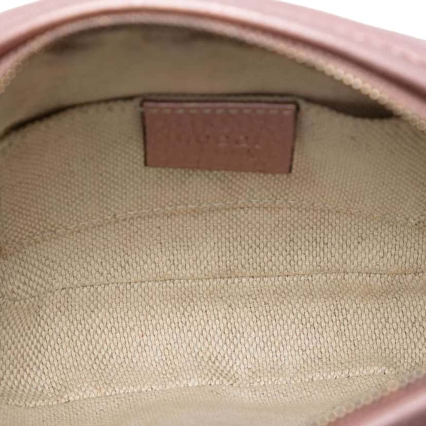 Gucci Mini Metallic Pebbled Calfskin Soho Chain Crossbody Pink Leather Very good condition - Model View