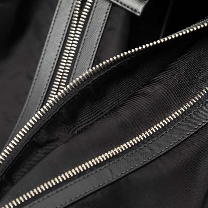 Prada Tessuto Tote Blue Very good condition - Box View