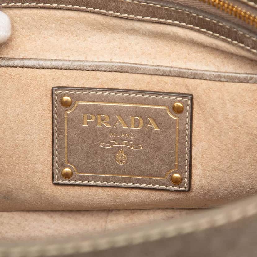 Prada Vitello Shine Push Lock Flap Shoulder Bag Brown Leather Very good condition - Box View