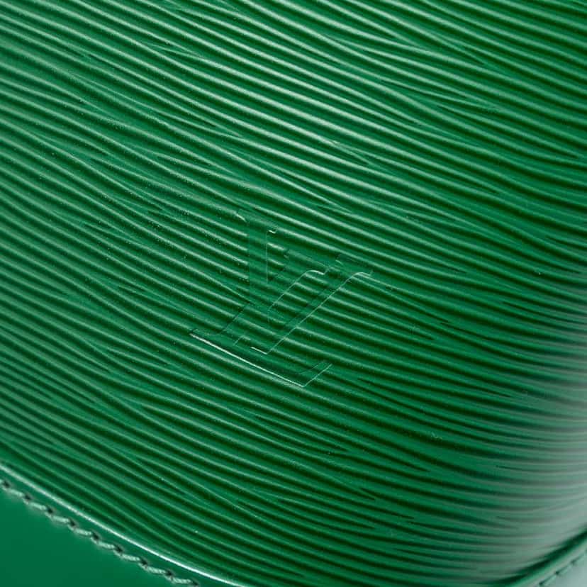 Louis Vuitton Epi Alma GM Green Leather Very good condition - Box View