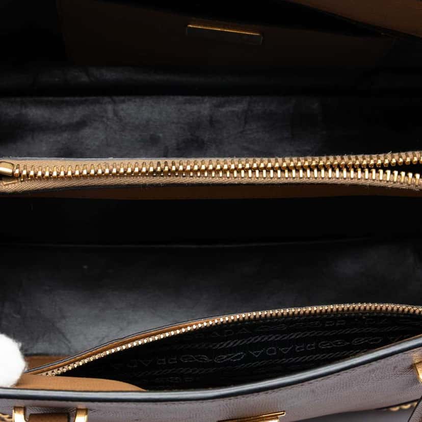Prada Studded Saffiano Cuir Promenade Satchel Brown Leather Very good condition - Model View