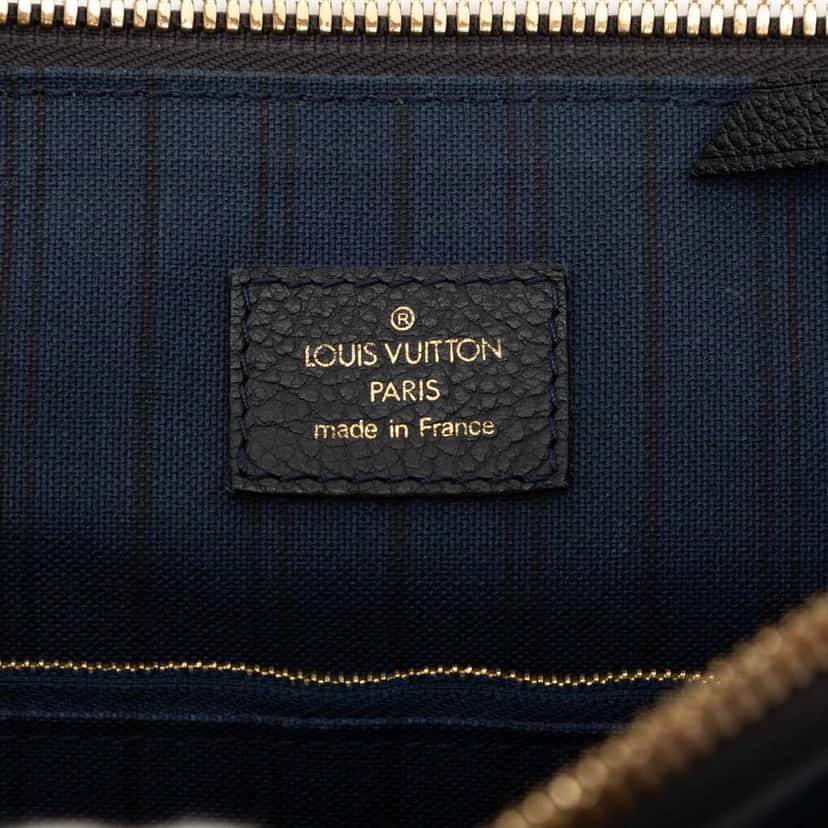 Louis Vuitton Monogram Empreinte Lumineuse PM Blue Leather Good condition - Box View