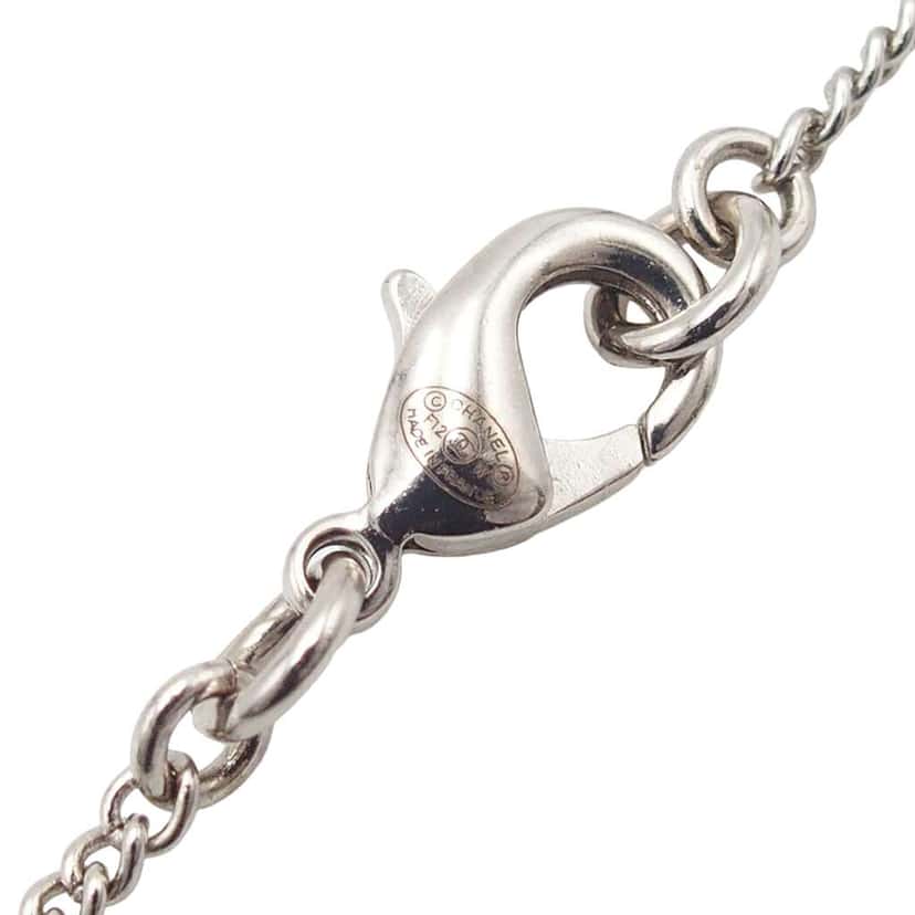 Chanel Silver Plated CC Rhinestone Pendant Necklace Silver Metal Very good condition - Model View