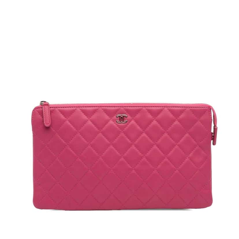 Chanel Quilted Caviar CC Enamel Double Zip Clutch Pink Leather Very good condition - Front View