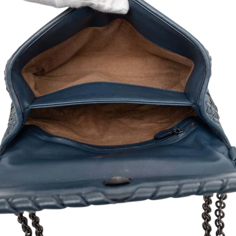 Bottega Veneta Small Nappa Intrecciato Boutis Olimpia Shoulder Bag Blue Leather Very good condition - Model View